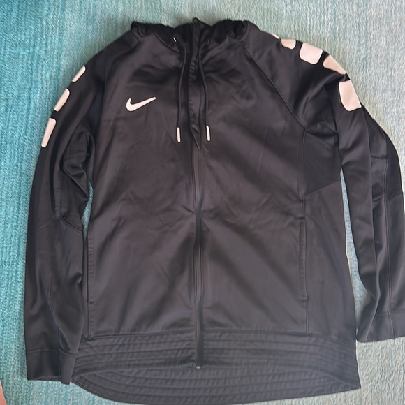 Nike Therma-Fit Full Zip Hoodie. Black. Large. Great condition. - Picture 5 of 5